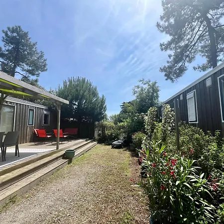 Кемпинг Bungalow 6 Personnes Camping 5 Etoiles Ile De Re Сент-Мари-де-Ре